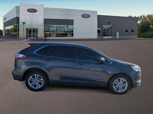 Used 2019 Ford Edge SEL w/ Equipment Group 201A image 10