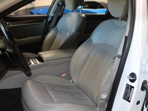 Used 2018 Genesis G80 3.8 image 24