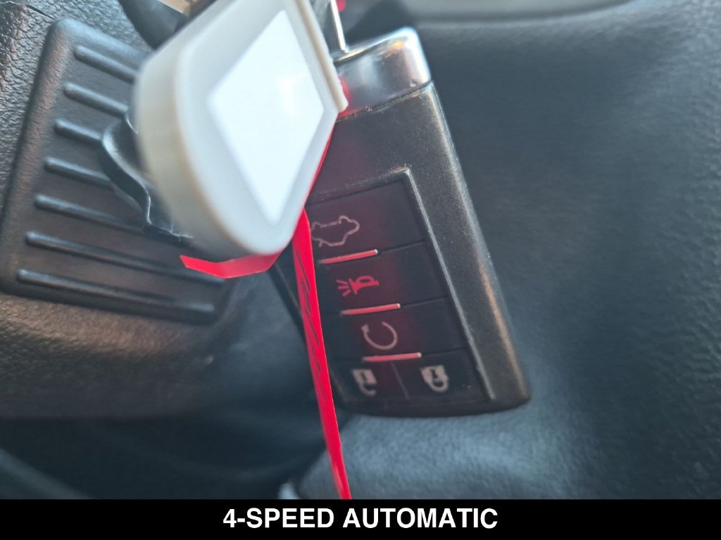 Used 2010 Cadillac DTS Luxury FWD image 33