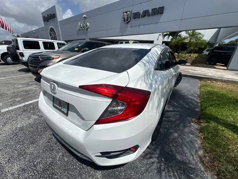 Used 2019 Honda Civic LX image 21