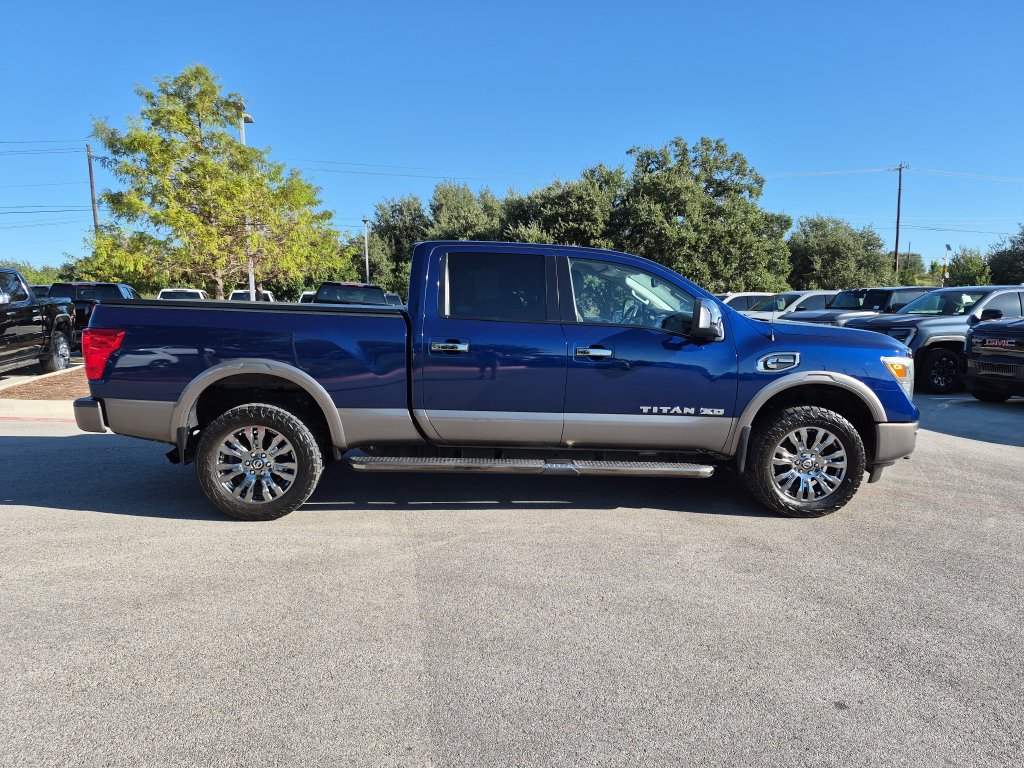 Used 2016 Nissan Titan Platinum Reserve RWD image 11