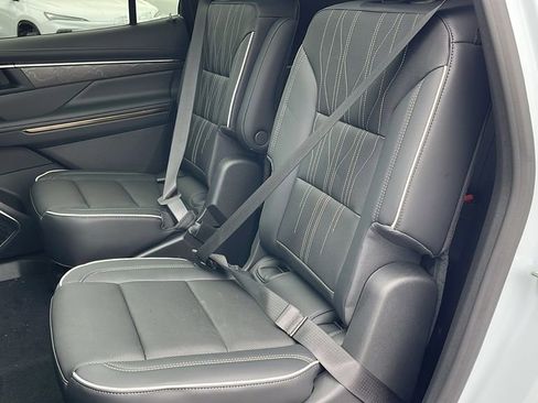 New 2026 Buick Enclave Avenir w/ Super Cruise Package image 14