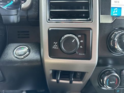 Used 2019 Ford F250 Lariat w/ Lariat Ultimate Package image 21