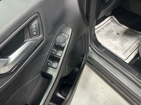 Used 2025 Ford Escape ST-Line image 9