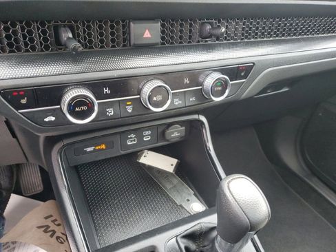 Certified 2024 Honda CR-V EX image 22