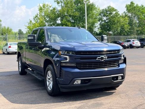Used 2021 Chevrolet Silverado 1500 RST w/ Convenience Package II AWD/4WD image 4