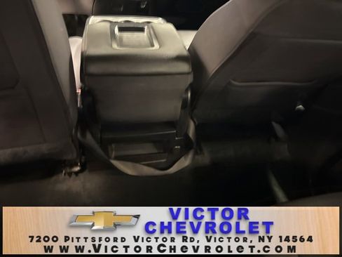 Used 2018 Chevrolet Silverado 1500 LT w/ All Star Edition image 27