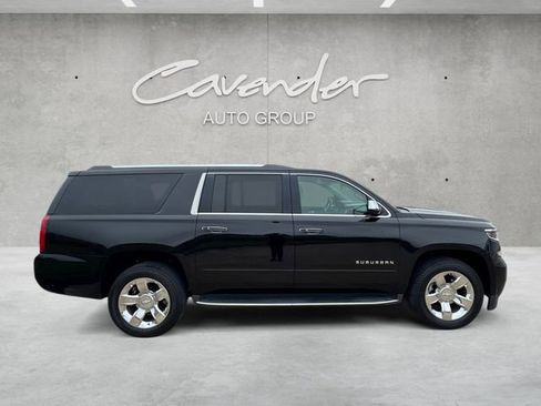 Used 2018 Chevrolet Suburban Premier image 9