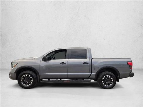 Used 2021 Nissan Titan PRO-4X w/ Off Road Protection Package image 9