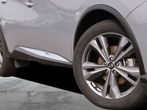 Certified 2024 Nissan Murano Platinum w/ Cargo Package image 3