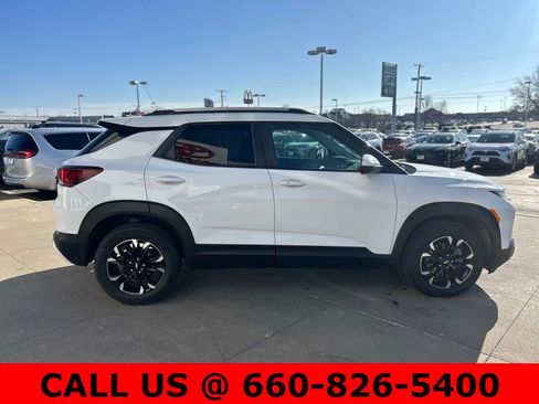 Used 2023 Chevrolet TrailBlazer LT image 4