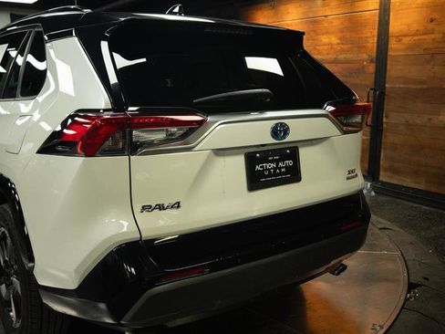 Used 2020 Toyota RAV4 XSE AWD/4WD image 6
