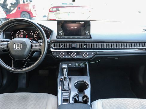 Certified 2022 Honda Civic EX image 14
