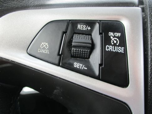 Used 2017 Chevrolet Equinox LT w/ Convenience Package AWD/4WD image 20