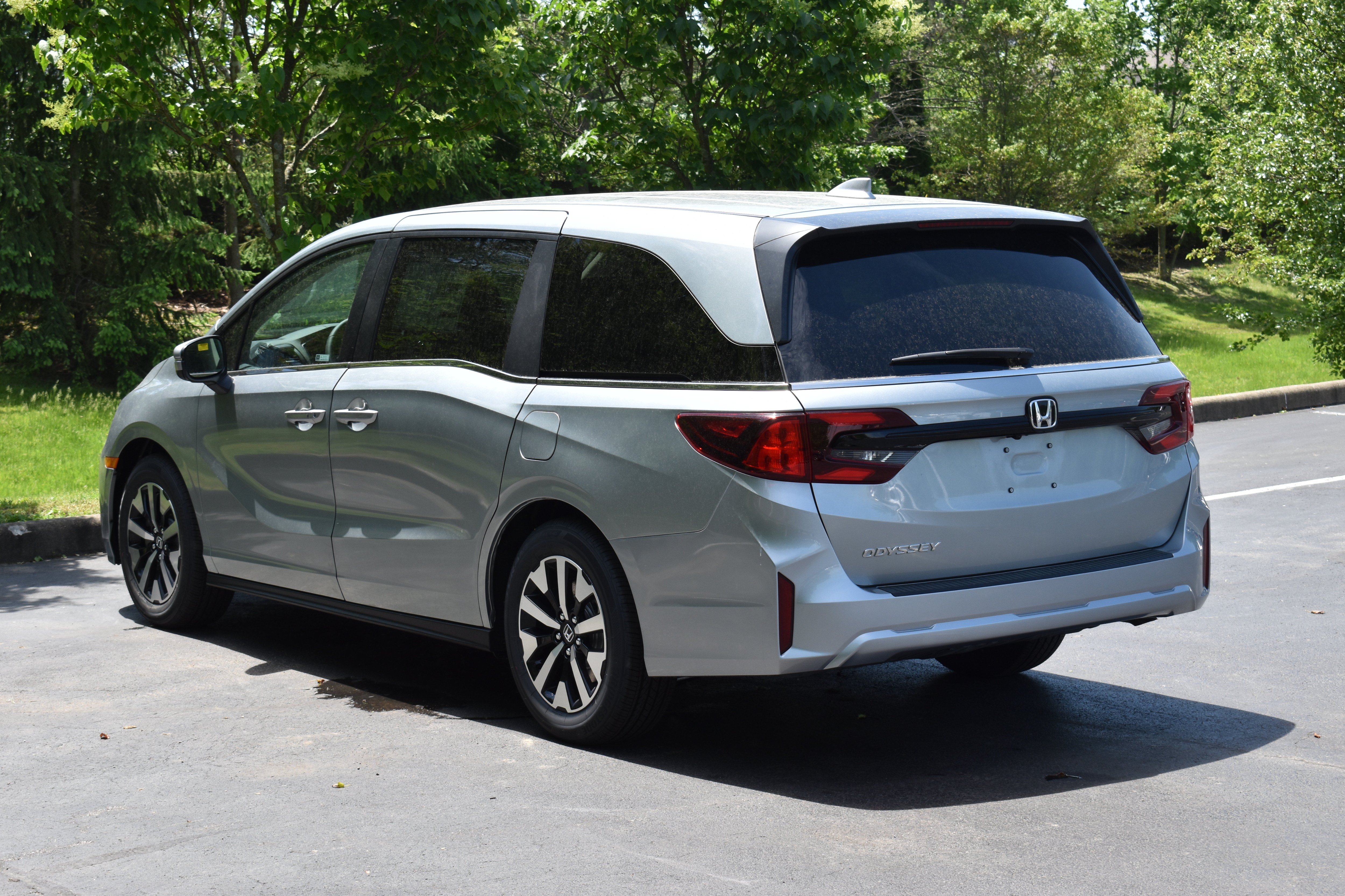 New 2027 Honda Odyssey EX-L image 5
