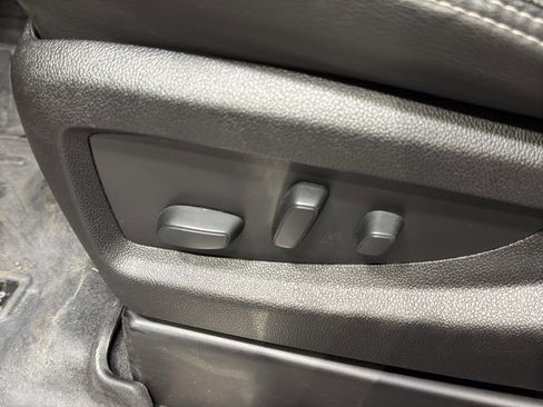 Used 2019 GMC Sierra 2500 Denali w/ Duramax Plus Package image 16