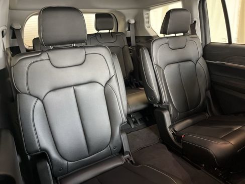 Used 2023 Jeep Grand Cherokee L Limited w/ Trailer Tow Group (B) image 33