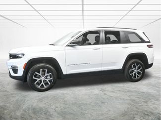 Used 2025 Jeep Grand Cherokee Limited video 2