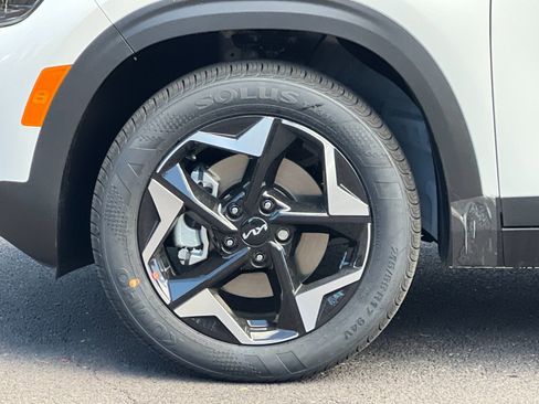 New 2026 Kia Seltos S AWD/4WD image 26