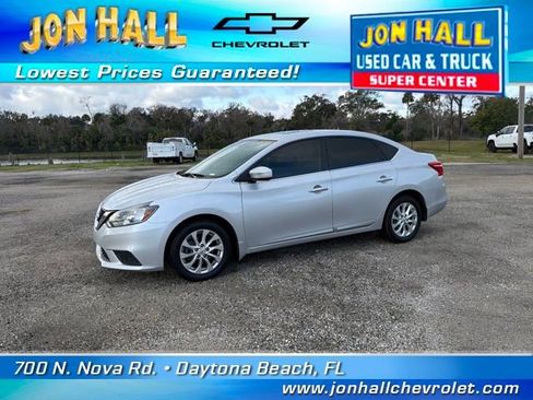 Used 2017 Nissan Sentra SV w/ Style Package image 3