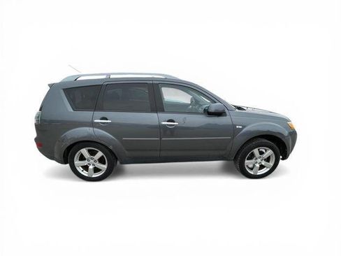 Used 2007 Mitsubishi Outlander XLS image 7