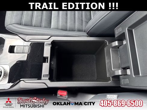 New 2026 Mitsubishi Outlander AWD image 20