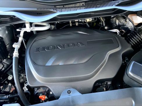 Used 2025 Honda Odyssey Touring image 30