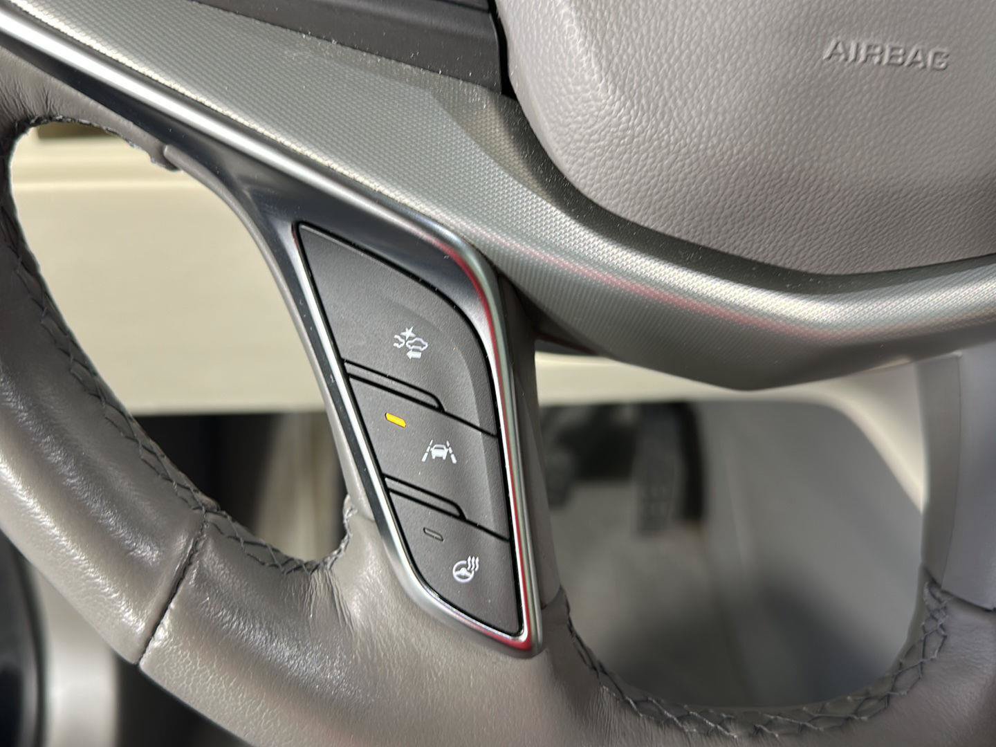 Used 2024 Cadillac XT5 Premium Luxury AWD/4WD image 10
