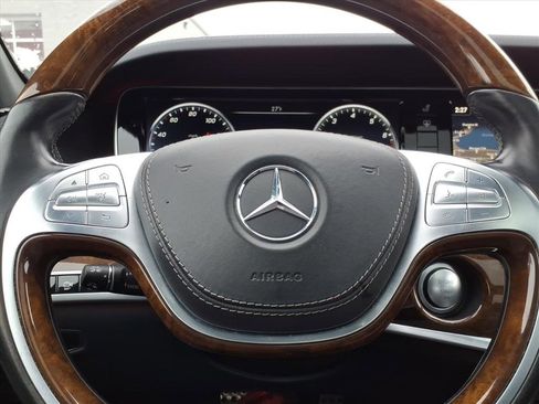Used 2015 Mercedes-Benz S 550 4MATIC Sedan w/ Sport Package image 22