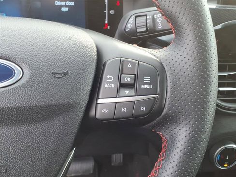 Certified 2025 Ford Escape ST-Line image 20