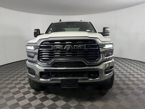 Certified 2025 RAM 2500 Big Horn AWD/4WD image 5