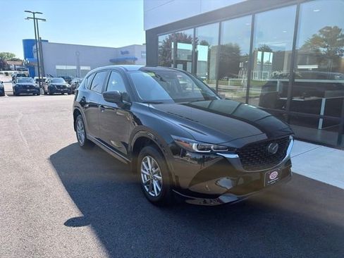 Used 2025 MAZDA CX-5 AWD 2.5 S w/ Preferred Package image 1