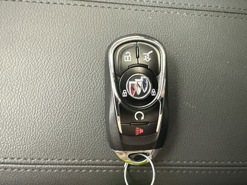 Certified 2023 Buick Encore GX Essence w/ Advanced Technology Package AWD/4WD image 32
