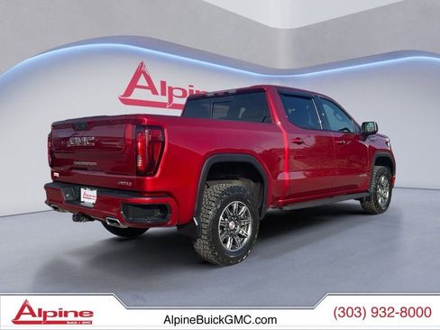 Used 2024 GMC Sierra 1500 AT4 w/ Technology Package AWD/4WD image 5
