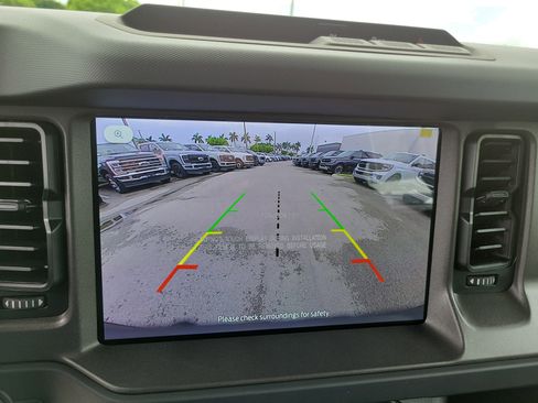 New 2026 Ford Bronco 4-Door AWD/4WD image 18
