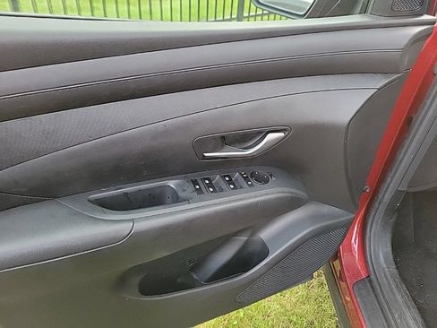 Used 2025 Hyundai Tucson SEL AWD/4WD image 8