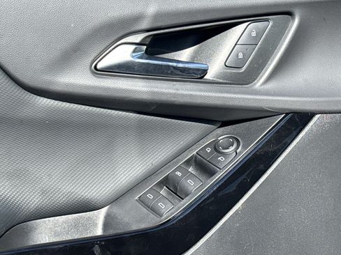 Certified 2025 Chevrolet Equinox LT image 15