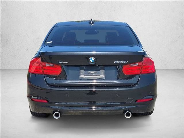 Used 2013 BMW 335i xDrive Sedan w/ Technology Pkg AWD/4WD image 6