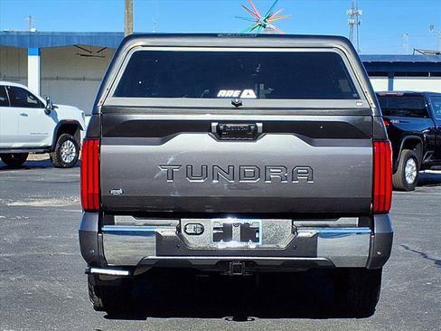 Used 2022 Toyota Tundra SR5 image 5