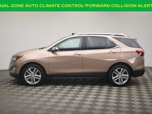 Used 2018 Chevrolet Equinox Premier AWD/4WD image 12