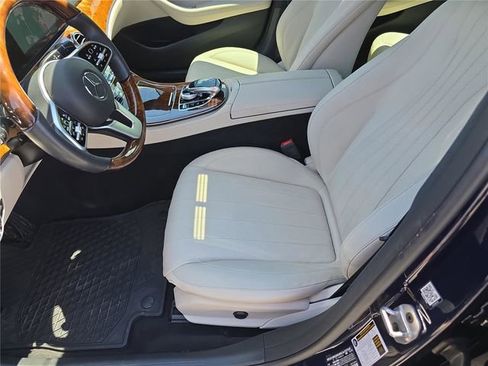 Used 2020 Mercedes-Benz E 350 4MATIC Sedan image 23