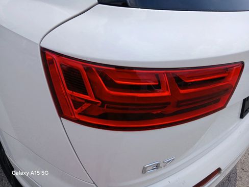 Used 2018 Audi Q7 3.0T Premium Plus AWD/4WD image 14