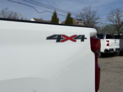 Used 2024 Chevrolet Silverado 2500 W/T image 7