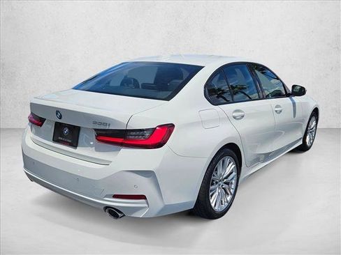 Certified 2023 BMW 330i Sedan w/ Premium Package RWD image 5