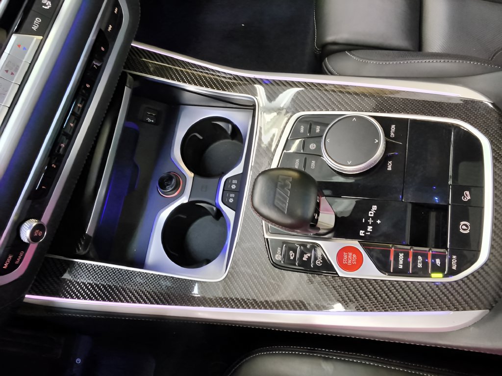 Used 2022 BMW X5 M w/ Executive Package AWD/4WD image 18