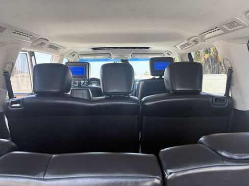 Used 2014 INFINITI QX80 2WD w/ Theater Package image 14