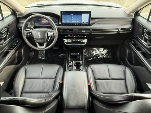 Used 2025 Lincoln Corsair Grand Touring w/ Equipment Group 301A image 29