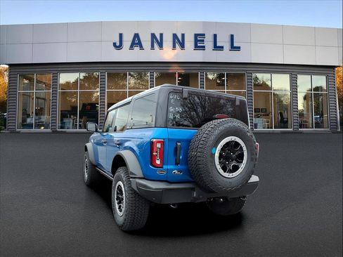 New 2025 Ford Bronco Badlands w/ Sasquatch Package image 4