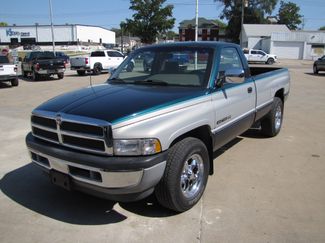 Used 1995 Dodge Ram 1500 Truck 2WD Regular Cab image 1
