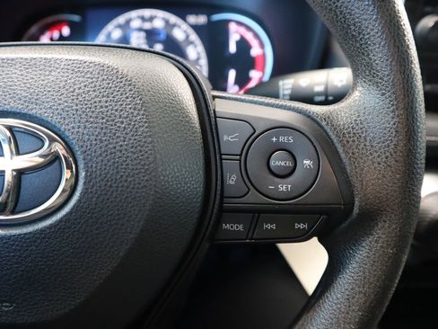 Used 2023 Toyota RAV4 LE image 12